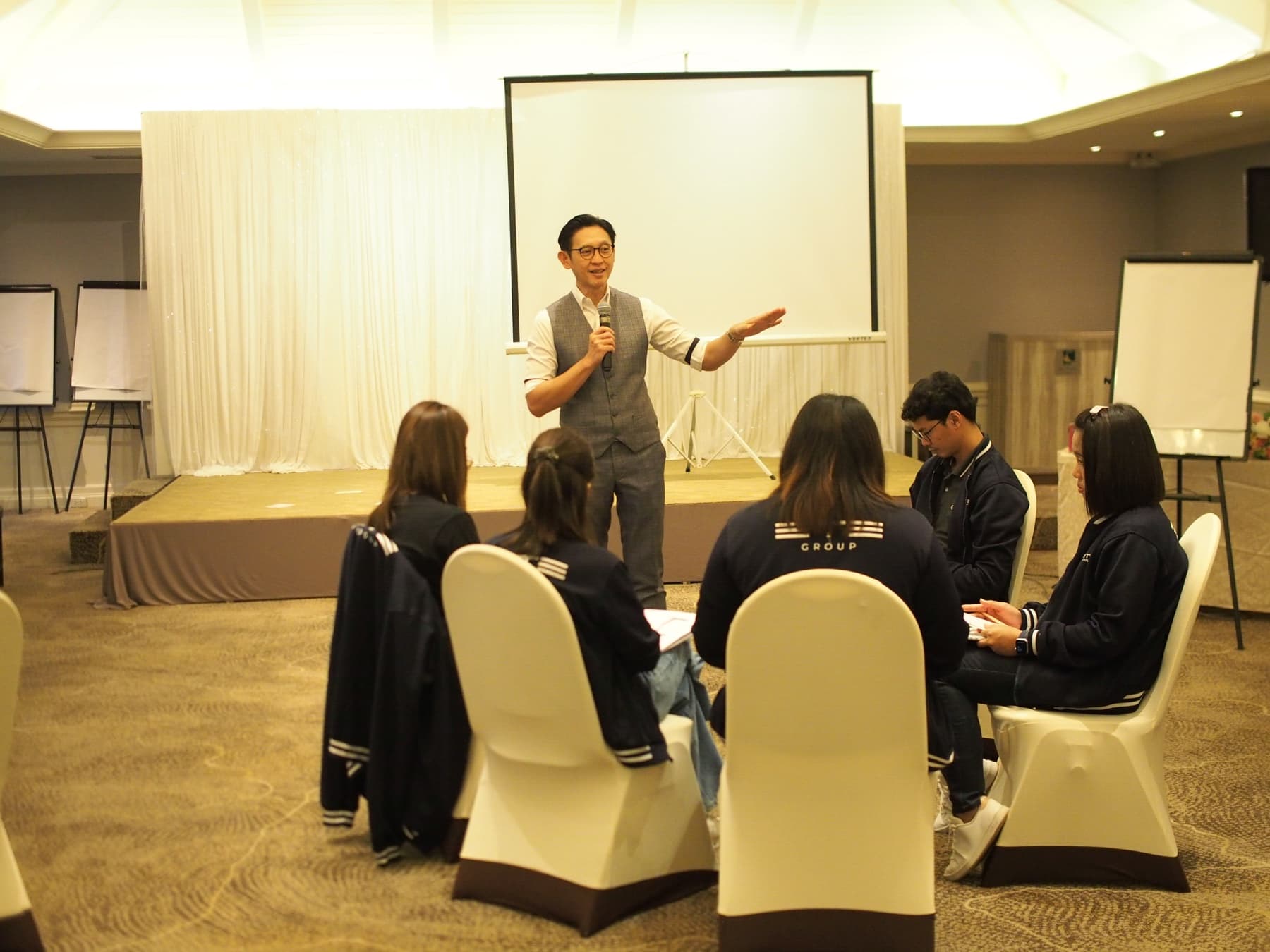 บรรยากาศหลักสูตร Communication Skills for Efficiency and Collaboration ภาพที่ 8